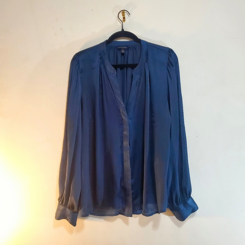Banana Republic Elegant Textured Blue Women's Top